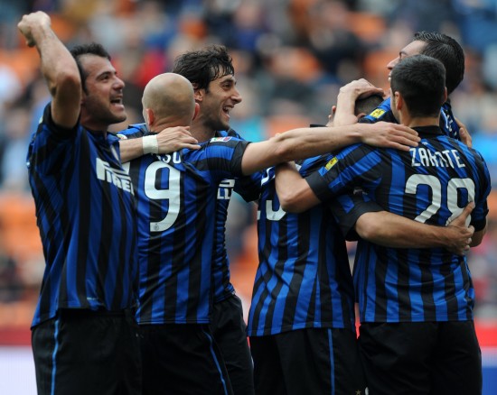 与到网球运 与到网球运