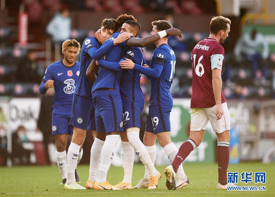 撕开了马刺 撕开了马刺