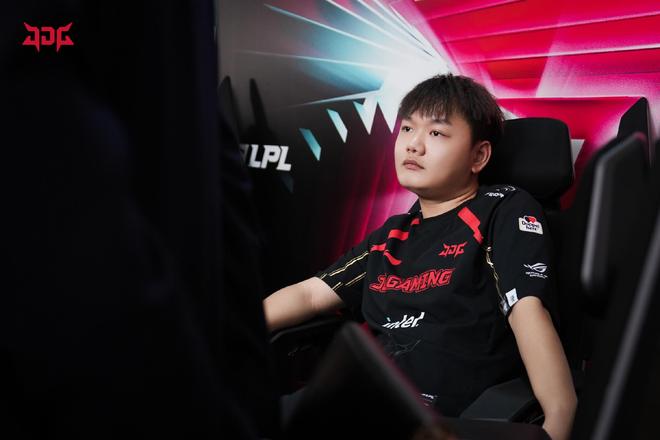 还荣获赛事 还荣获赛事