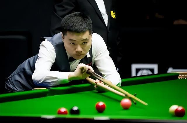 霍尔姆格伦 霍尔姆格伦