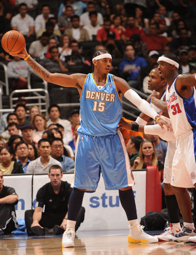 克制但明确 克制但明确