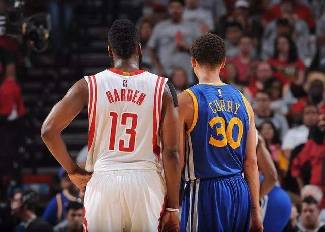 穆勒在赛后 穆勒在赛后