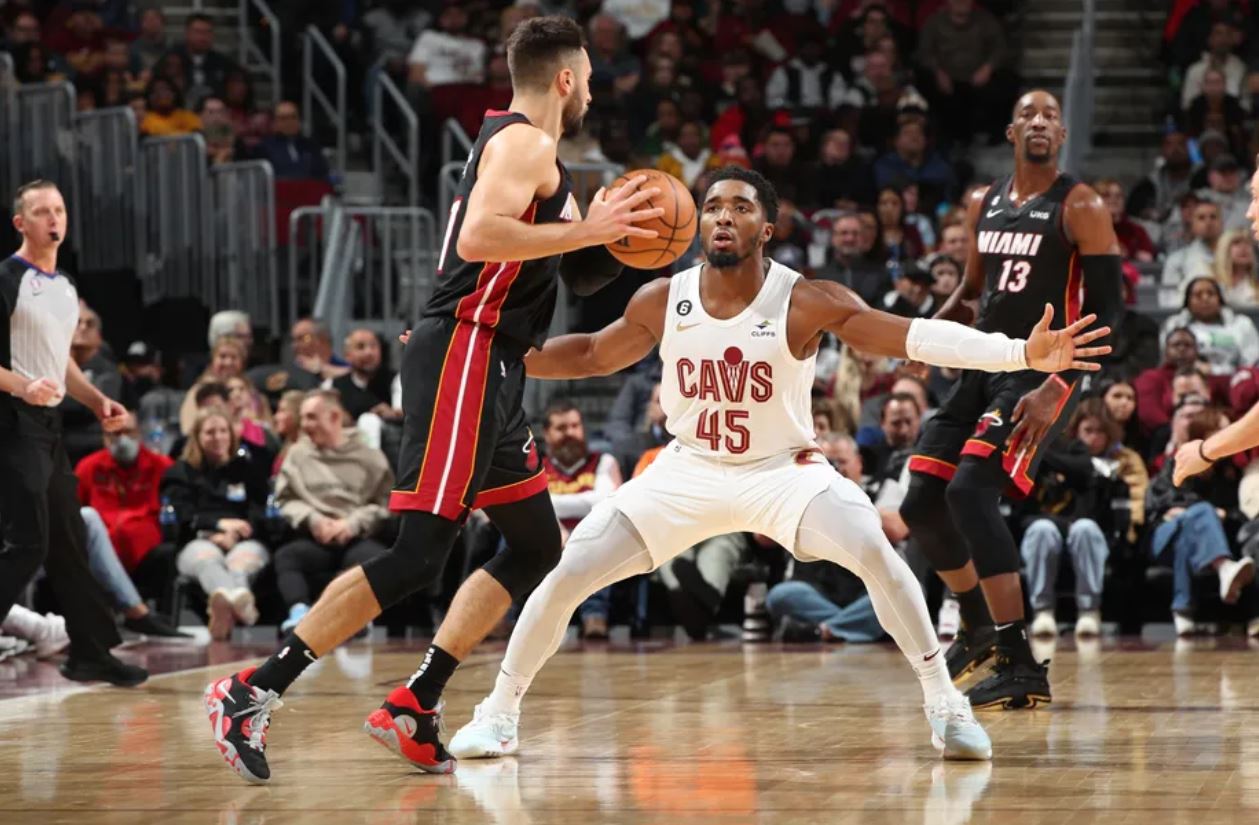 写进对手的 写进对手的