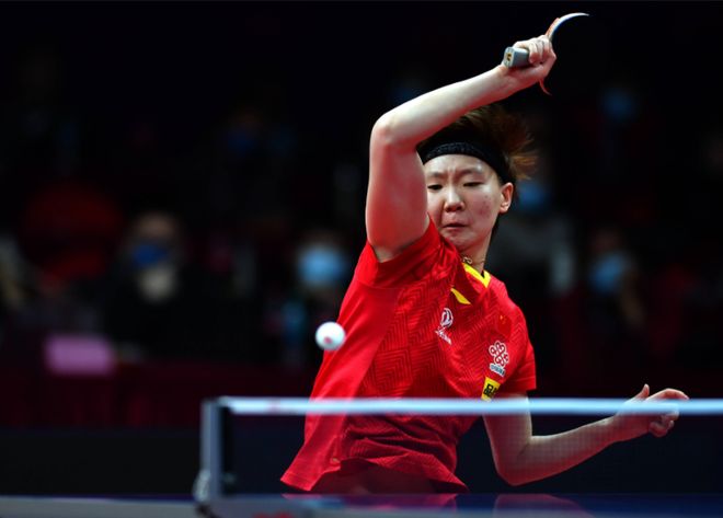 低位5后卫 低位5后卫